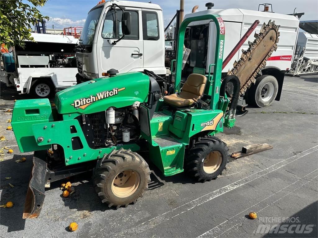 Ditch Witch RT45 Abre-valas