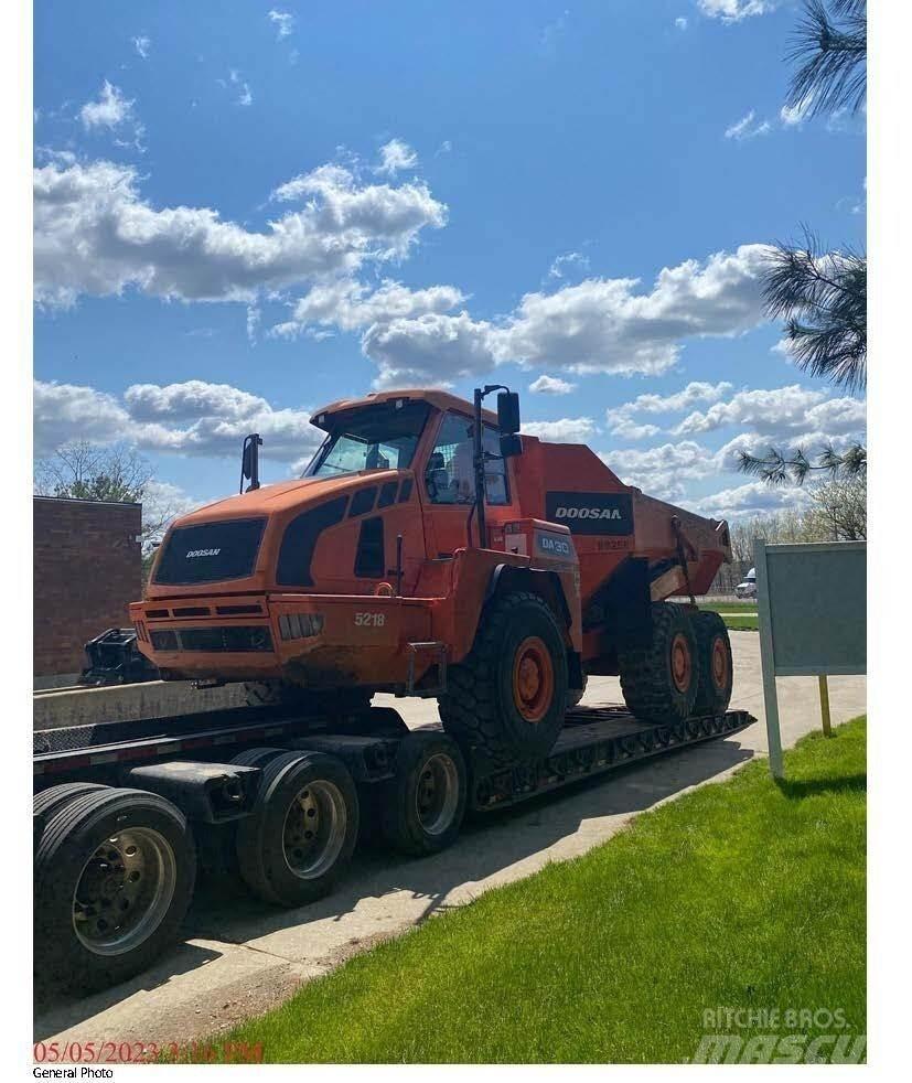 Doosan DA30 Caminhões articulados