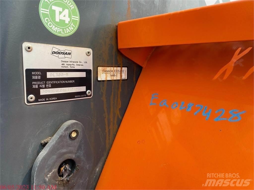 Doosan DL300-5 Carregadeiras de rodas