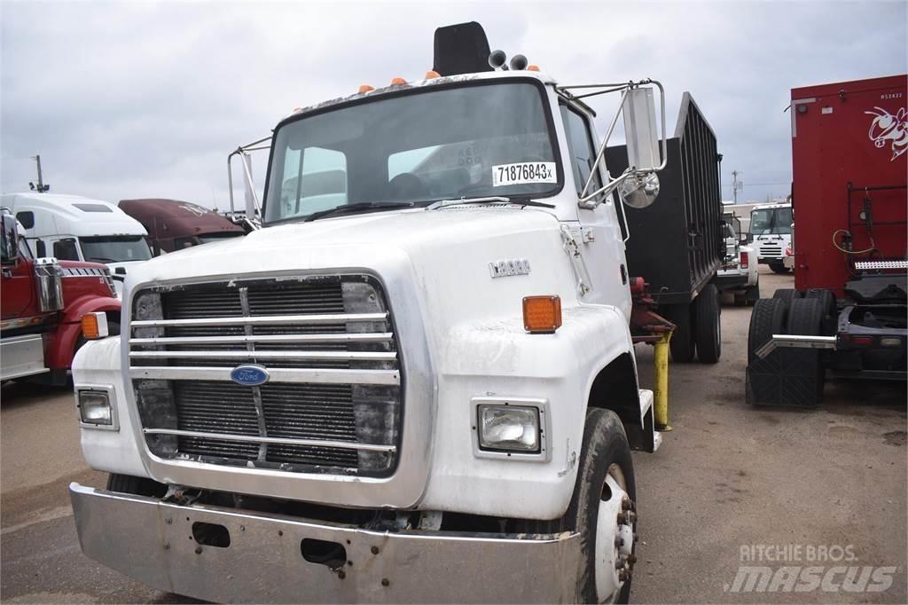 Ford L8000 Camiões grua
