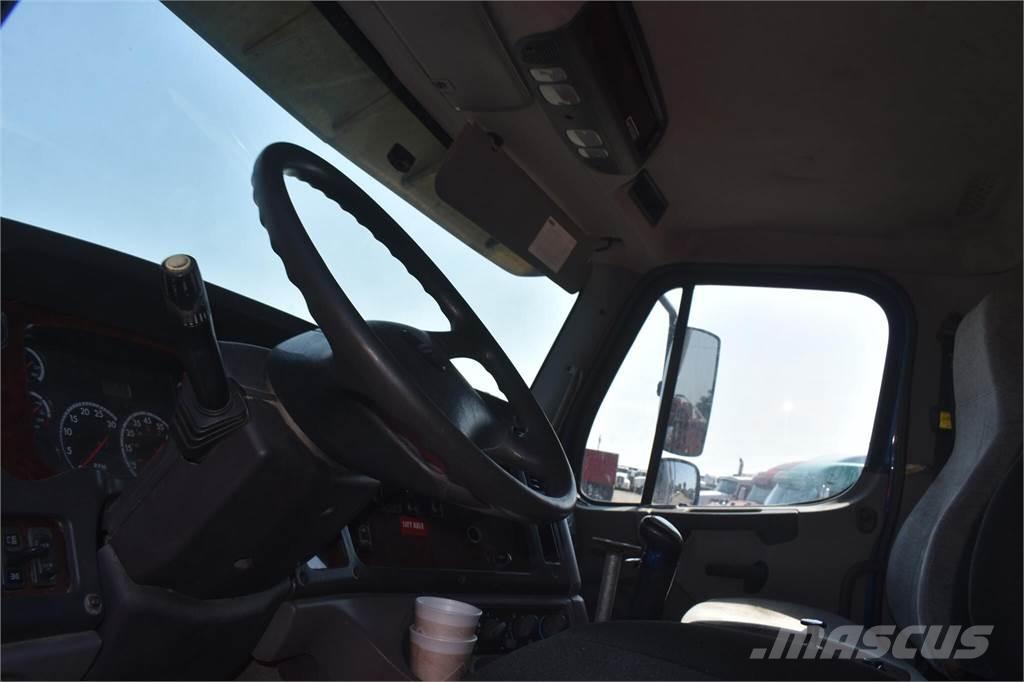 Freightliner 114SD Camiões basculantes