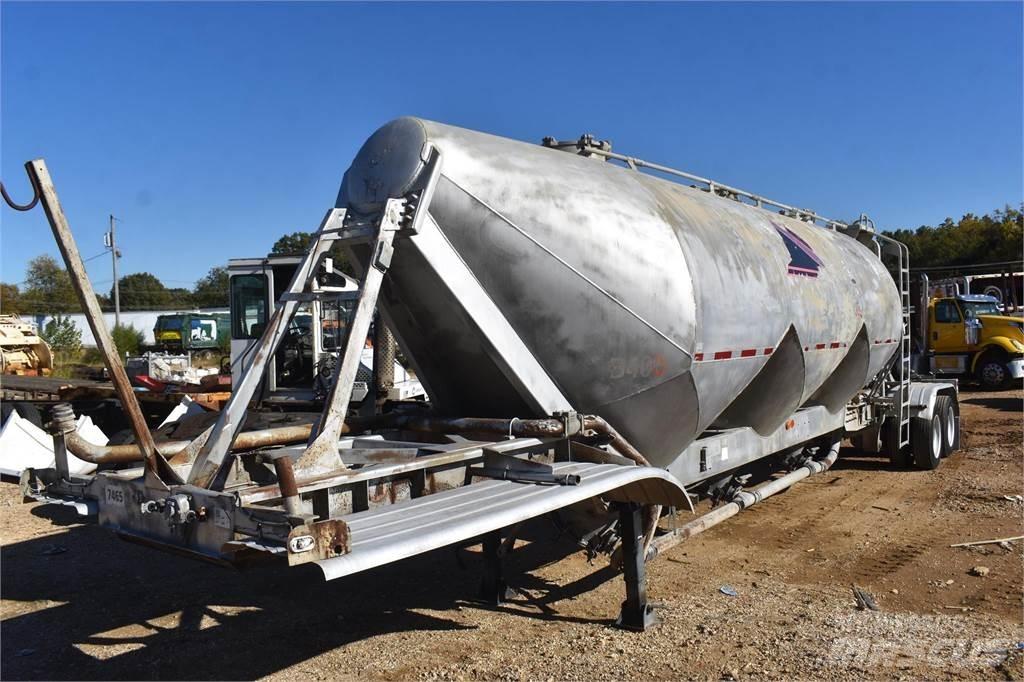 Fruehauf  Reboques cisterna
