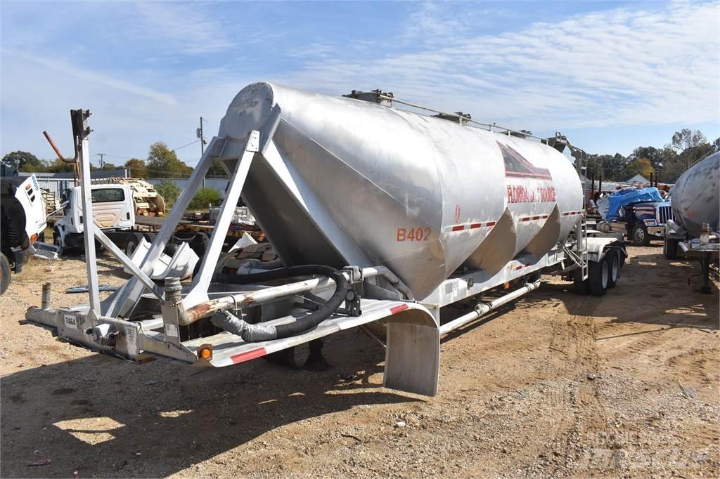 Fruehauf  Reboques cisterna