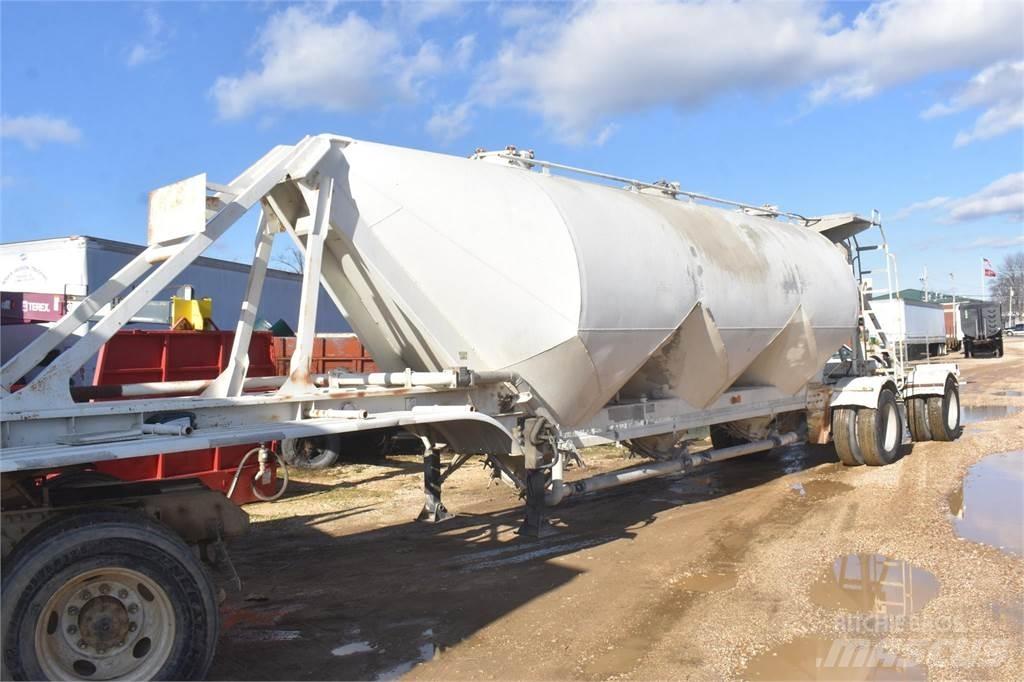 Fruehauf  Reboques cisterna