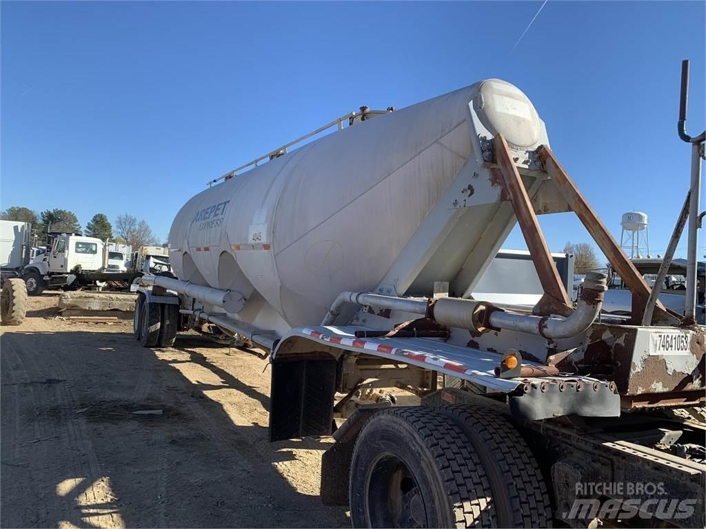 Fruehauf  Reboques cisterna