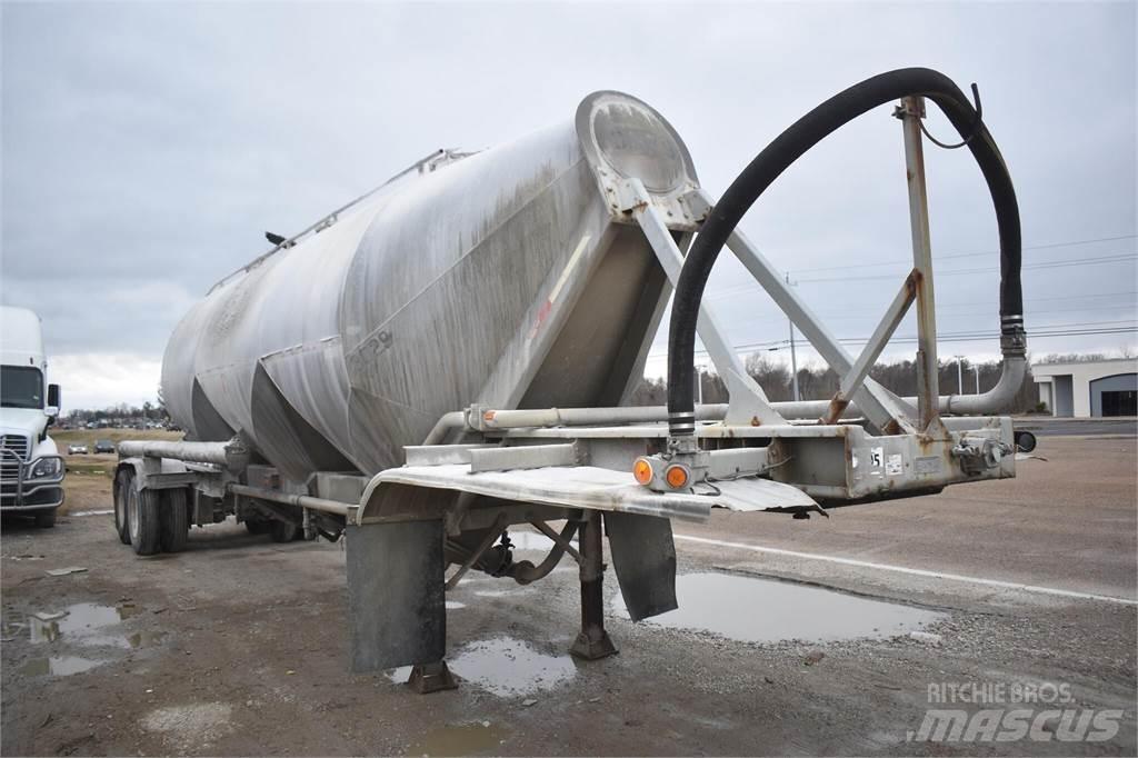Fruehauf  Reboques cisterna