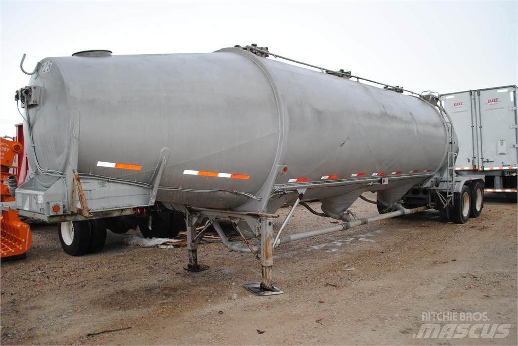 Fruehauf  Reboques cisterna