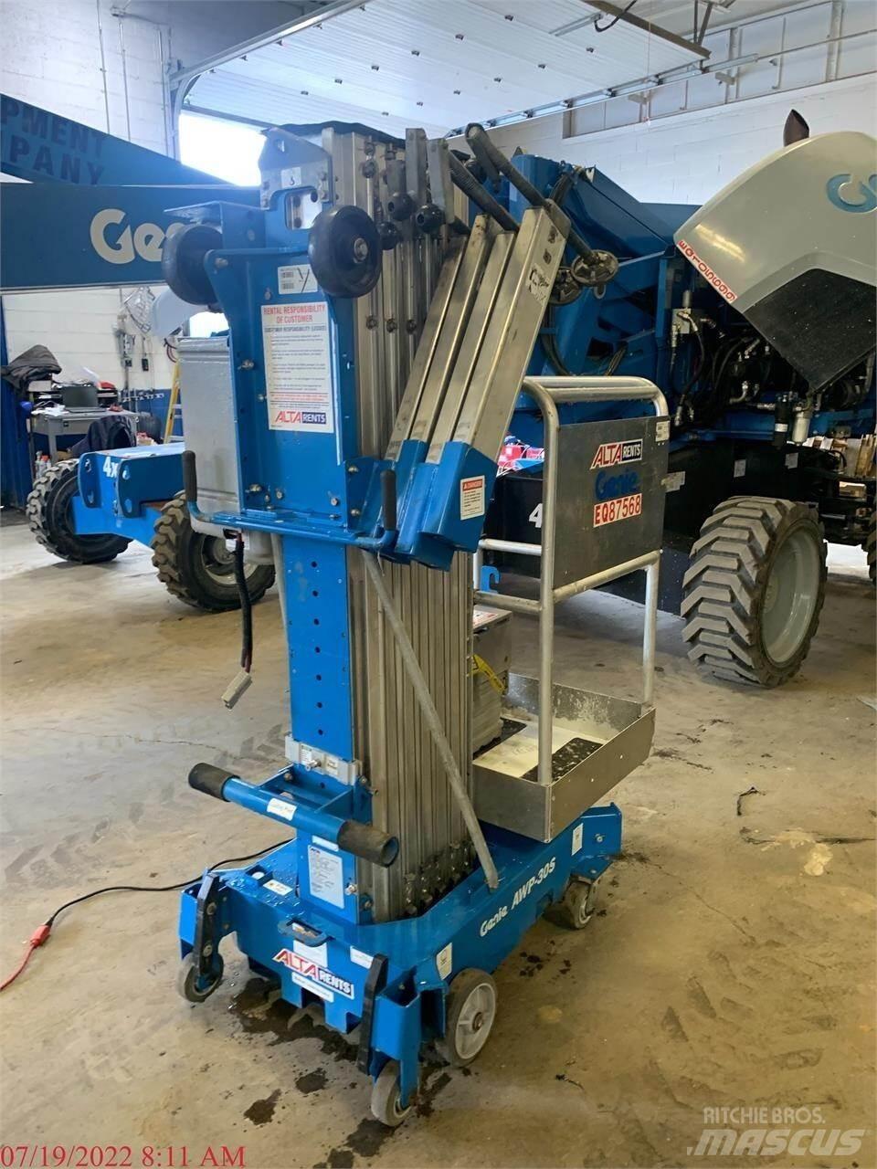 Genie AWP30S Plataformas de Mastro Vertical