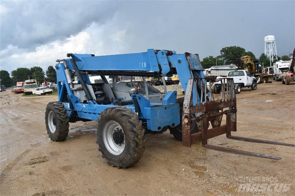 Genie GTH842 Manipulador telescópico