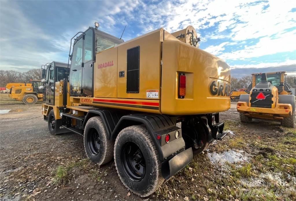 Gradall XL4100 V Escavadoras de rodas
