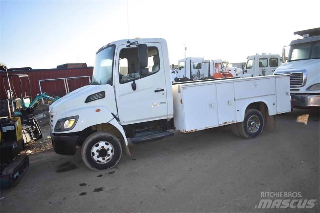 Hino 145 Camiões Municipais / Uso Geral