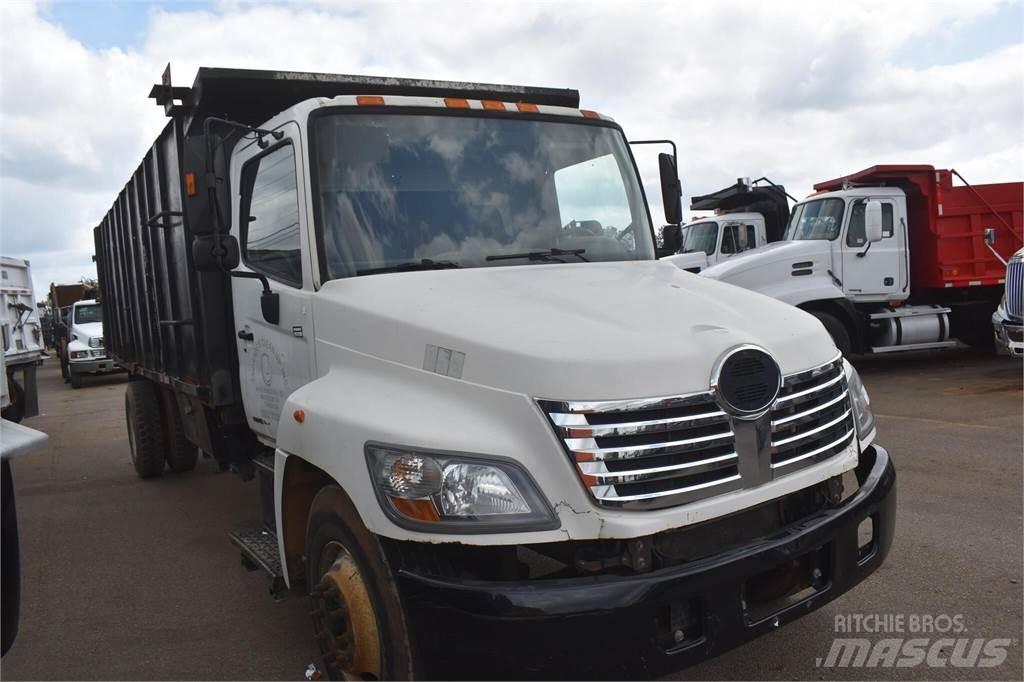 Hino 268 Camiões basculantes