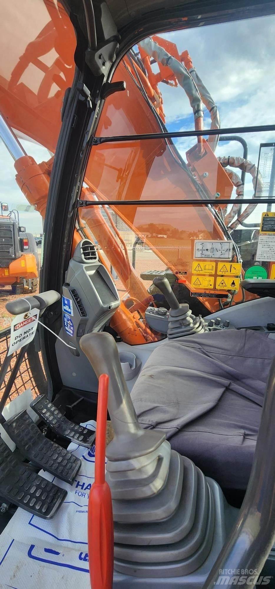 Hitachi ZX135US-6 Escavadeiras de esteiras
