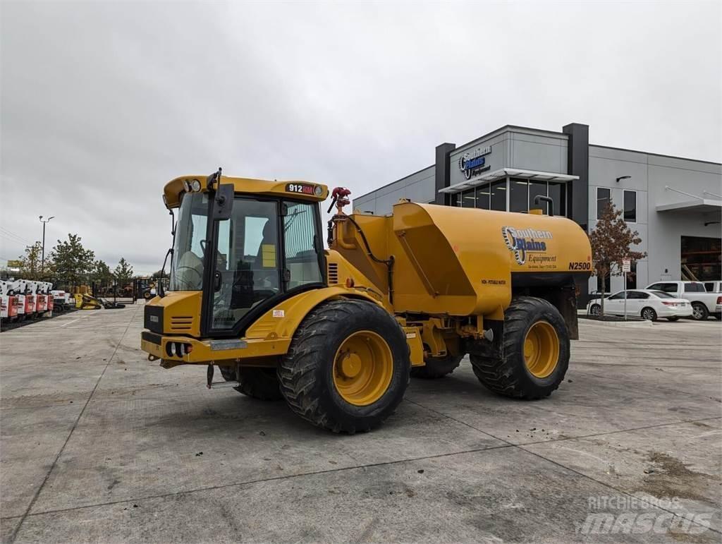 Hydrema 912HM Auto-tanques