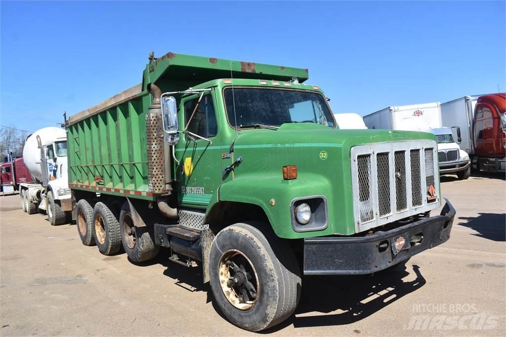 International S2600 Camiões basculantes