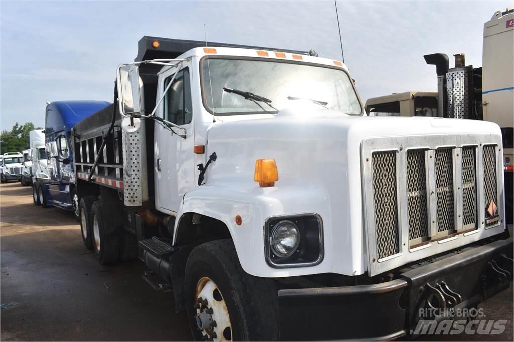 International S2600 Camiões basculantes