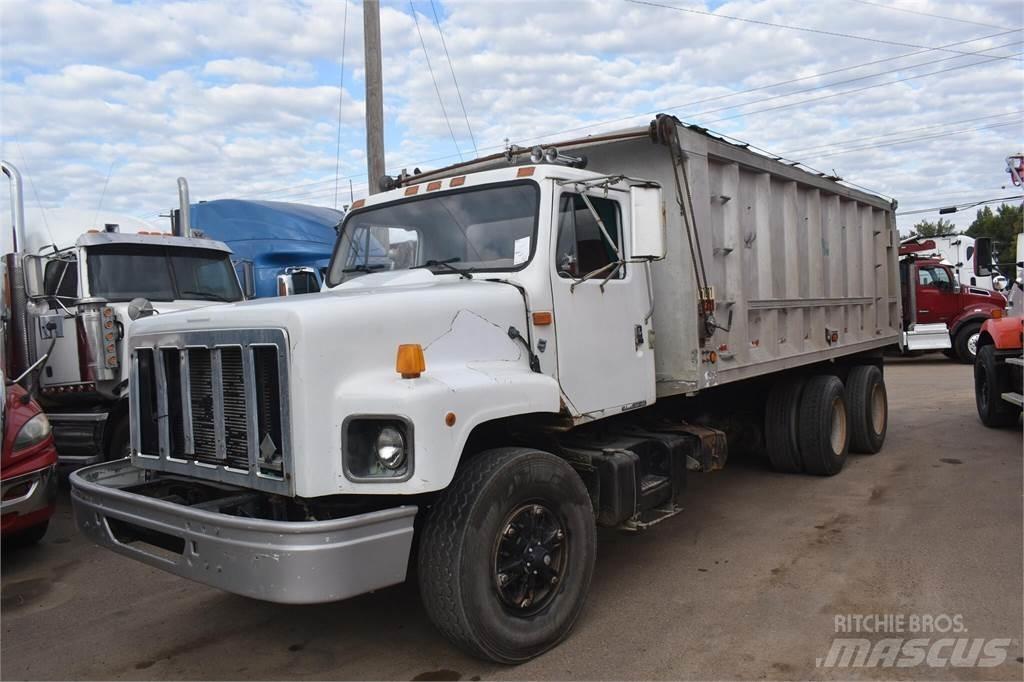 International S2600 Camiões basculantes