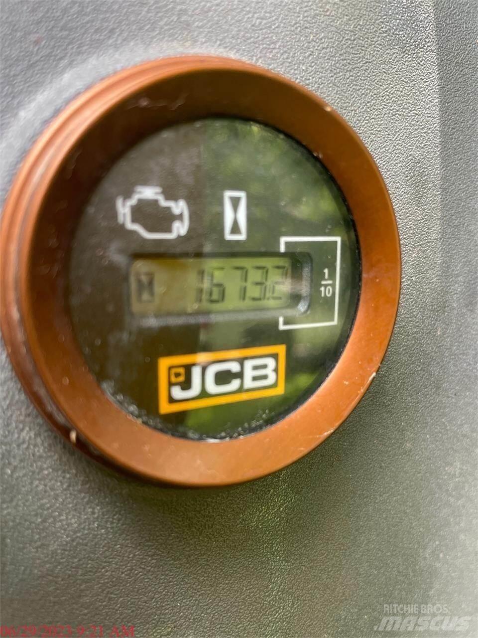 JCB 131X LC Escavadeiras de esteiras