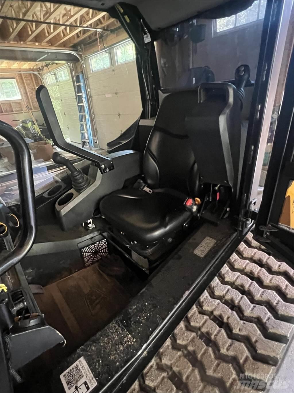 JCB 270T Minicarregadeiras