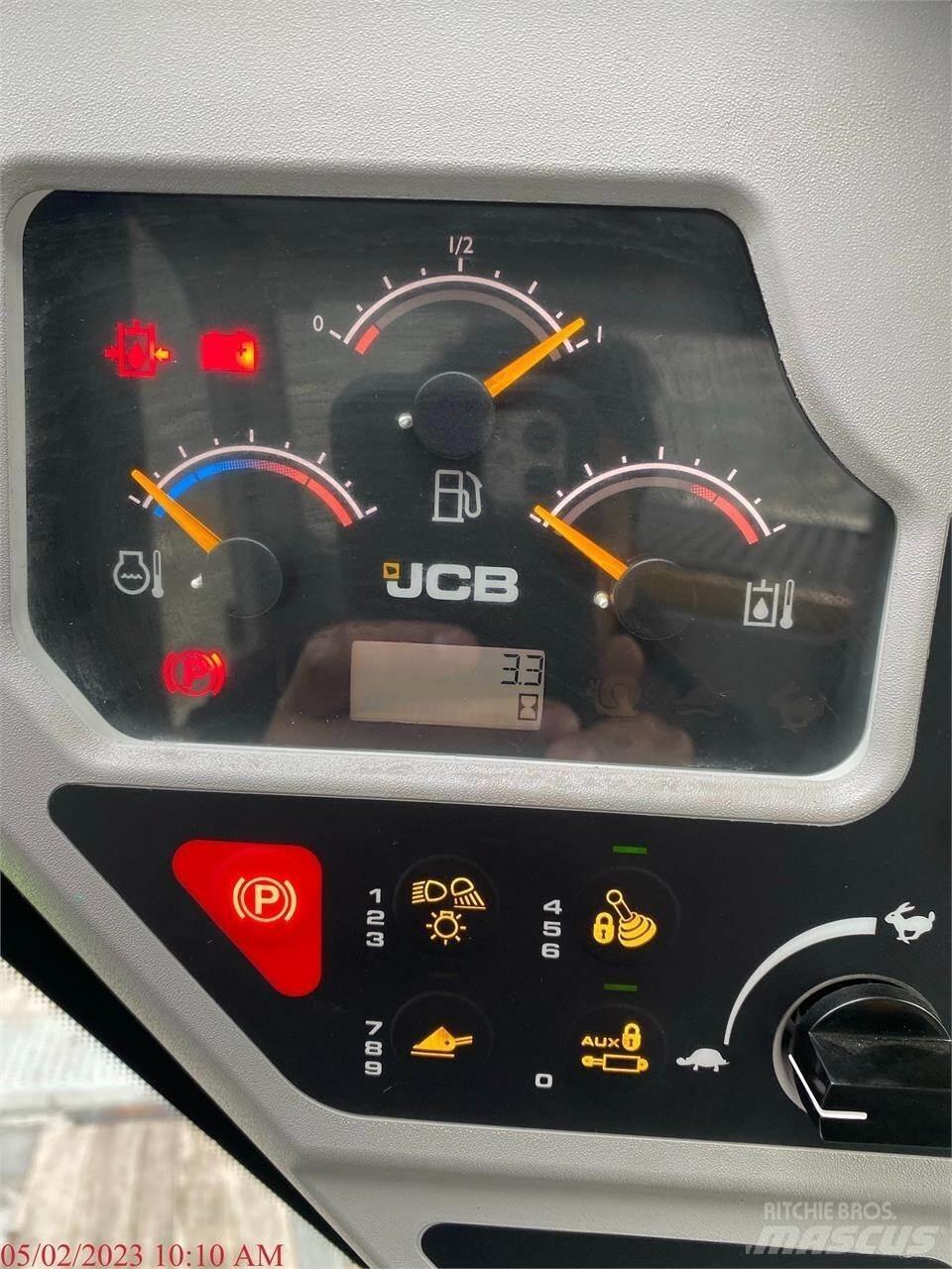 JCB 300 Minicarregadeiras