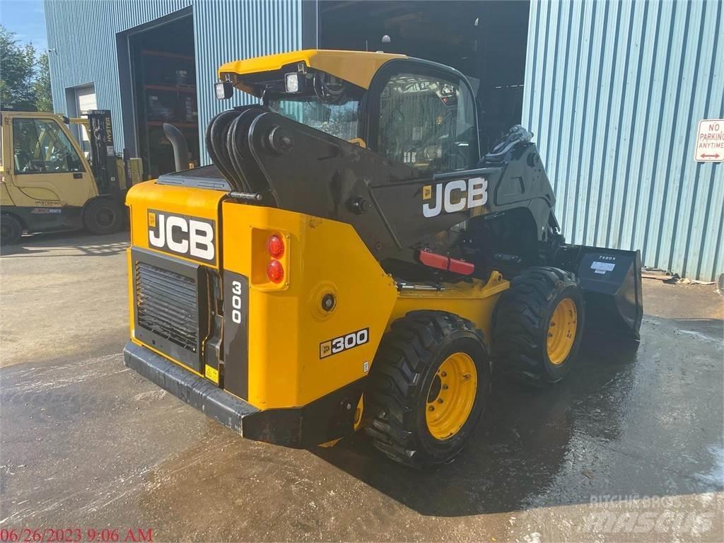 JCB 300 Minicarregadeiras