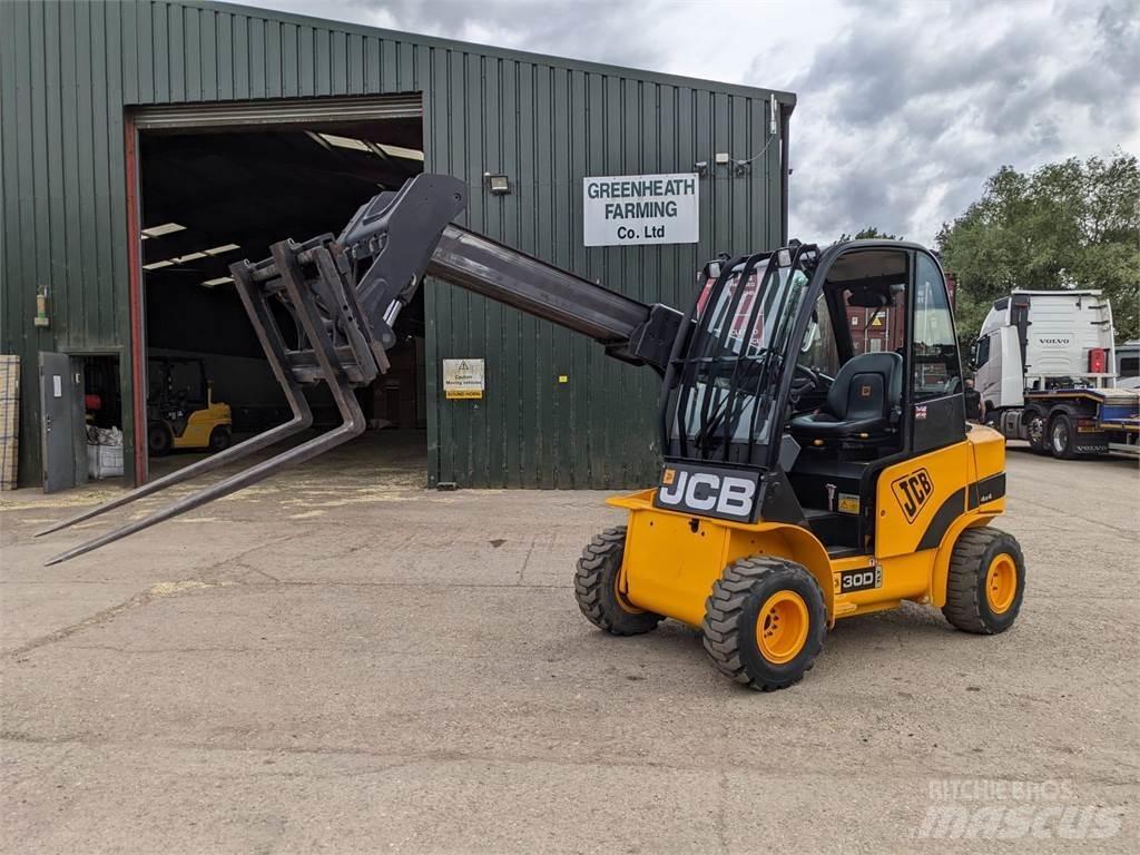 JCB 30D Manipulador telescópico