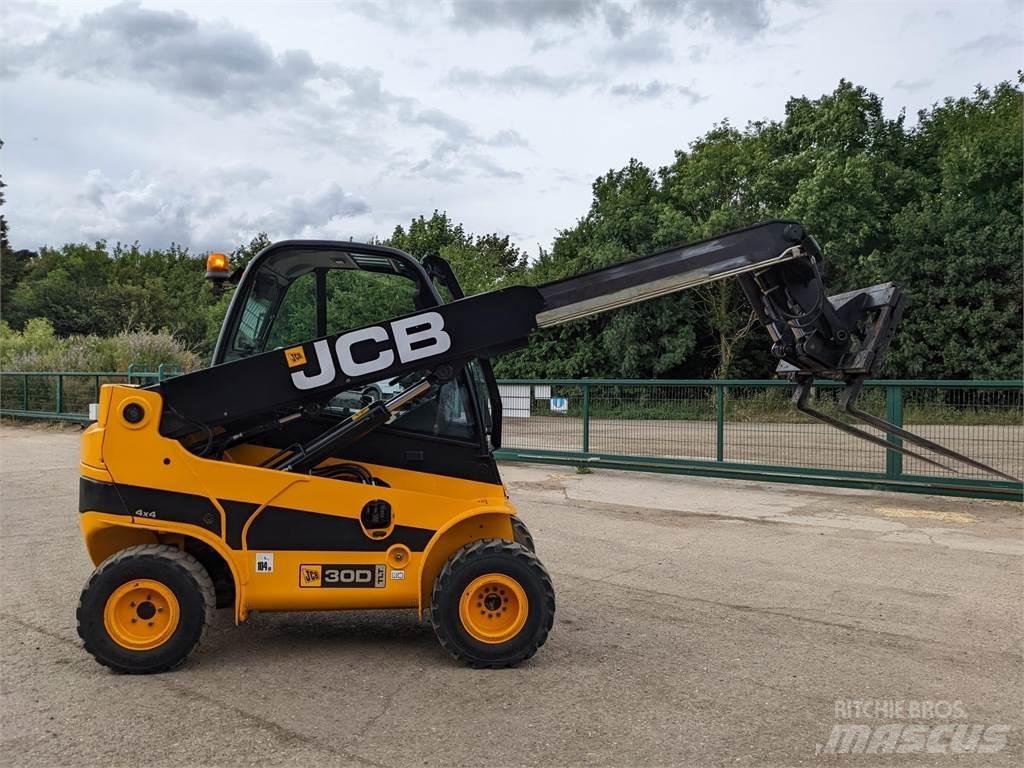 JCB 30D Manipulador telescópico