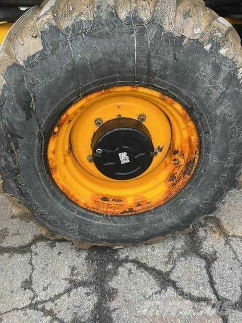 JCB 3CX Retroescavadeiras