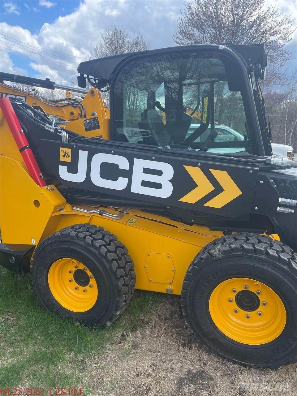 JCB 3TS-8W Minicarregadeiras