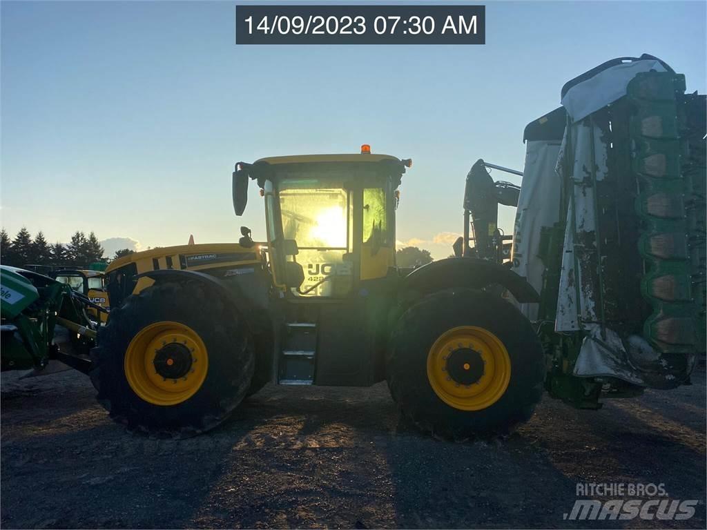 JCB FASTRAC 4220 Tratores Agrícolas usados