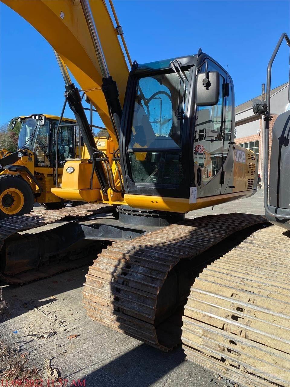 JCB JS220 Escavadeiras de esteiras