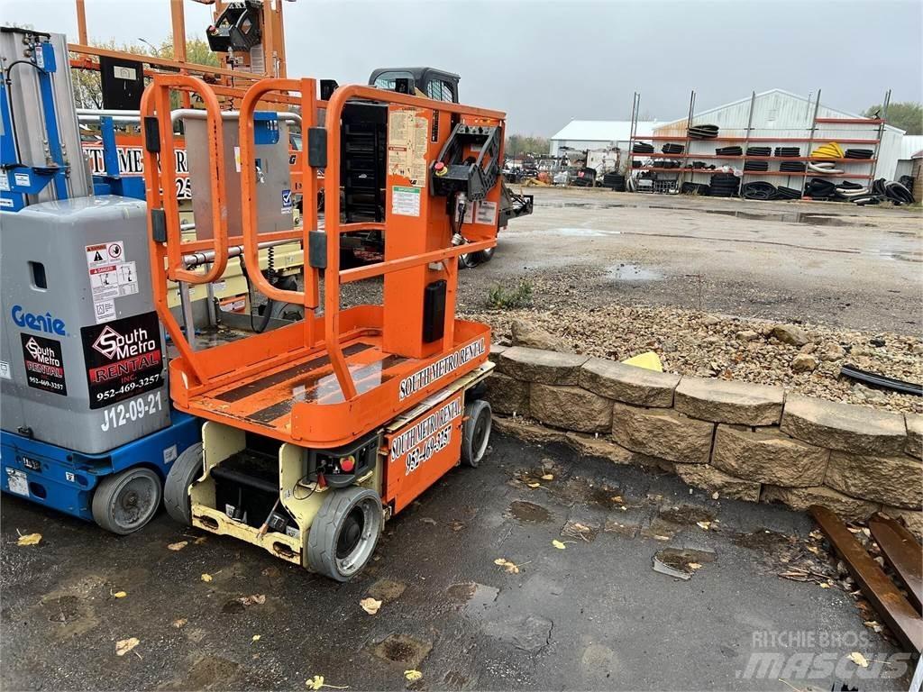 JLG 1230ES Plataformas de Mastro Vertical