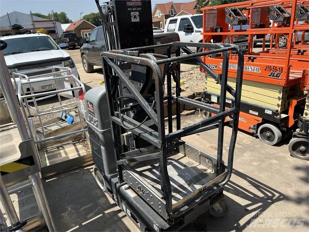 JLG 20MVL Plataformas de Mastro Vertical