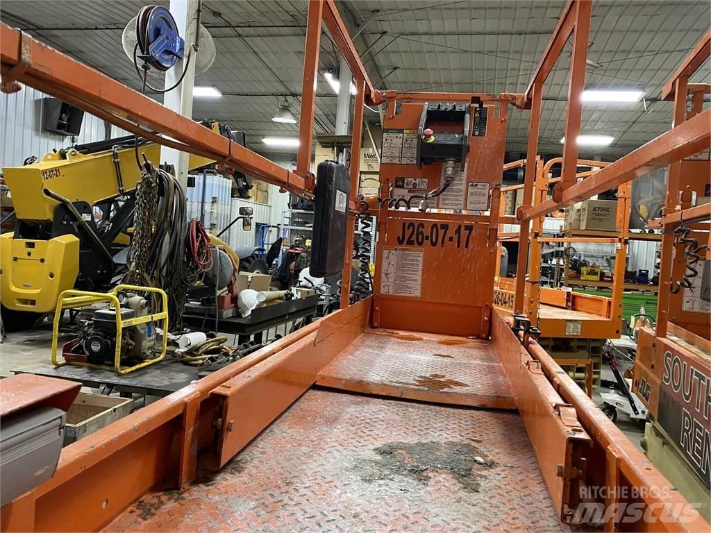 JLG 2632ES Elevadores de tesoura
