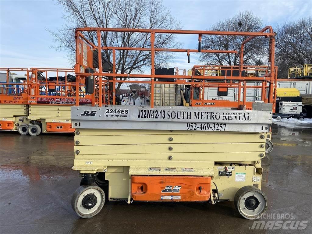 JLG 3246ES Elevadores de tesoura
