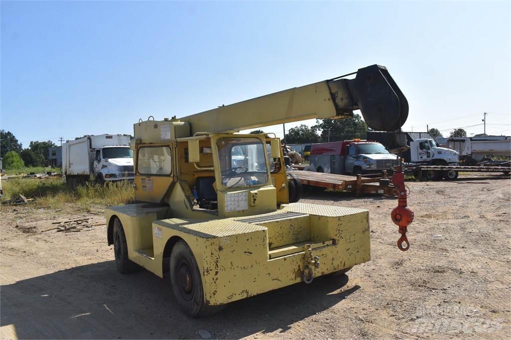 JLG 886D Gruas Fora-de-estrada