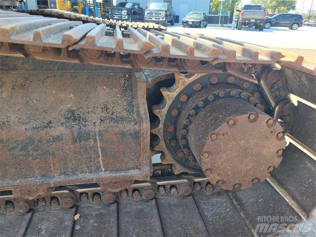 John Deere 210G LC Escavadeiras de esteiras