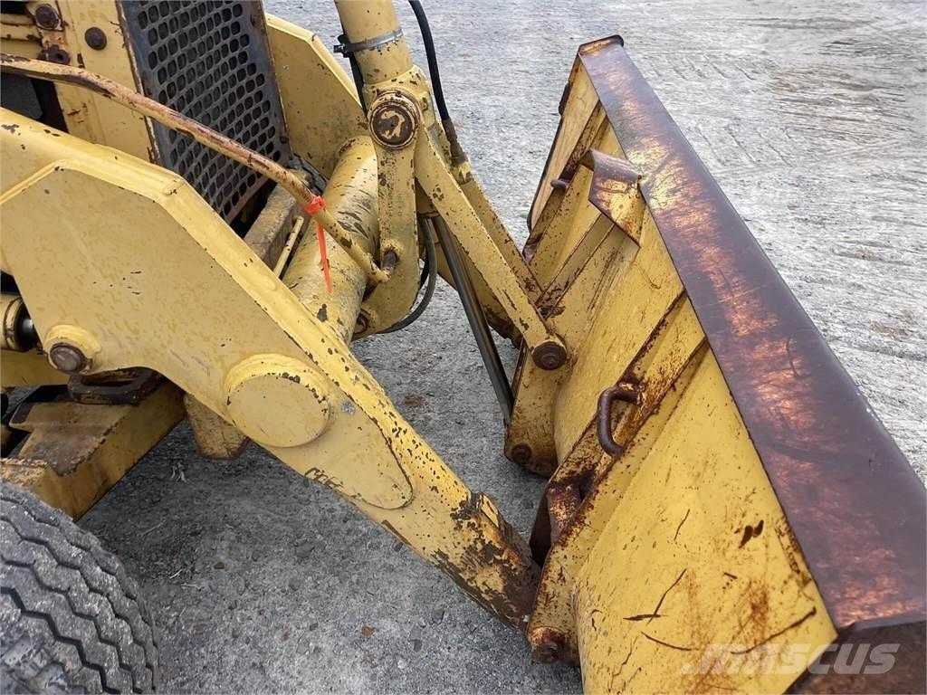 John Deere 310D Retroescavadeiras