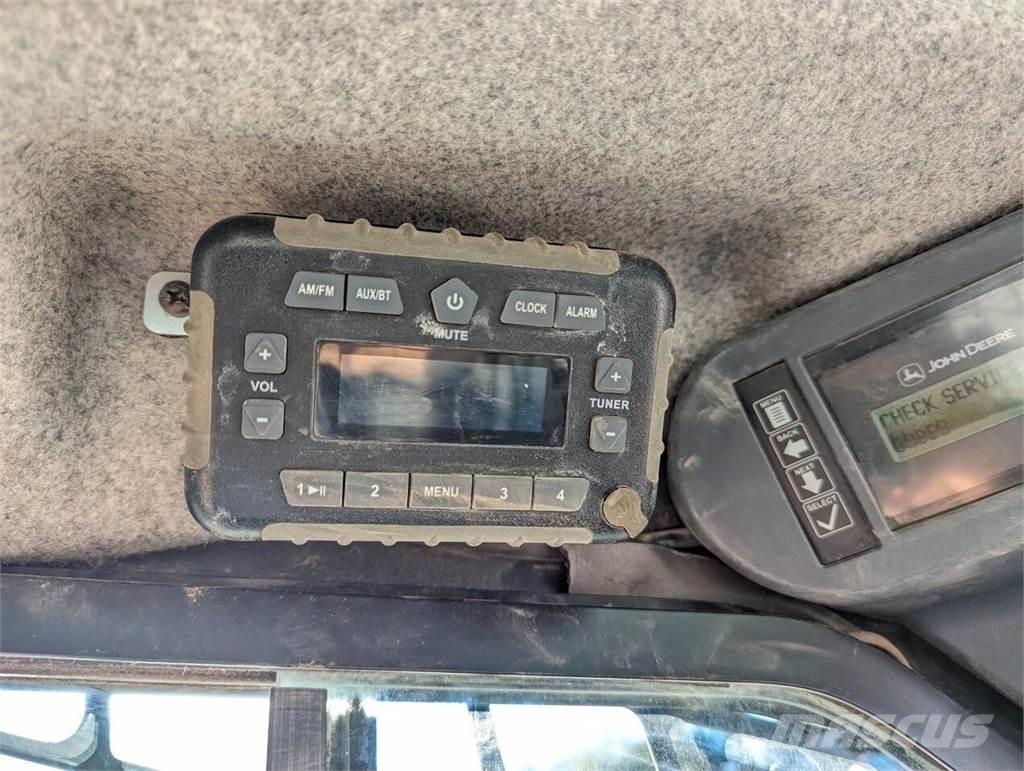 John Deere 325G Minicarregadeiras