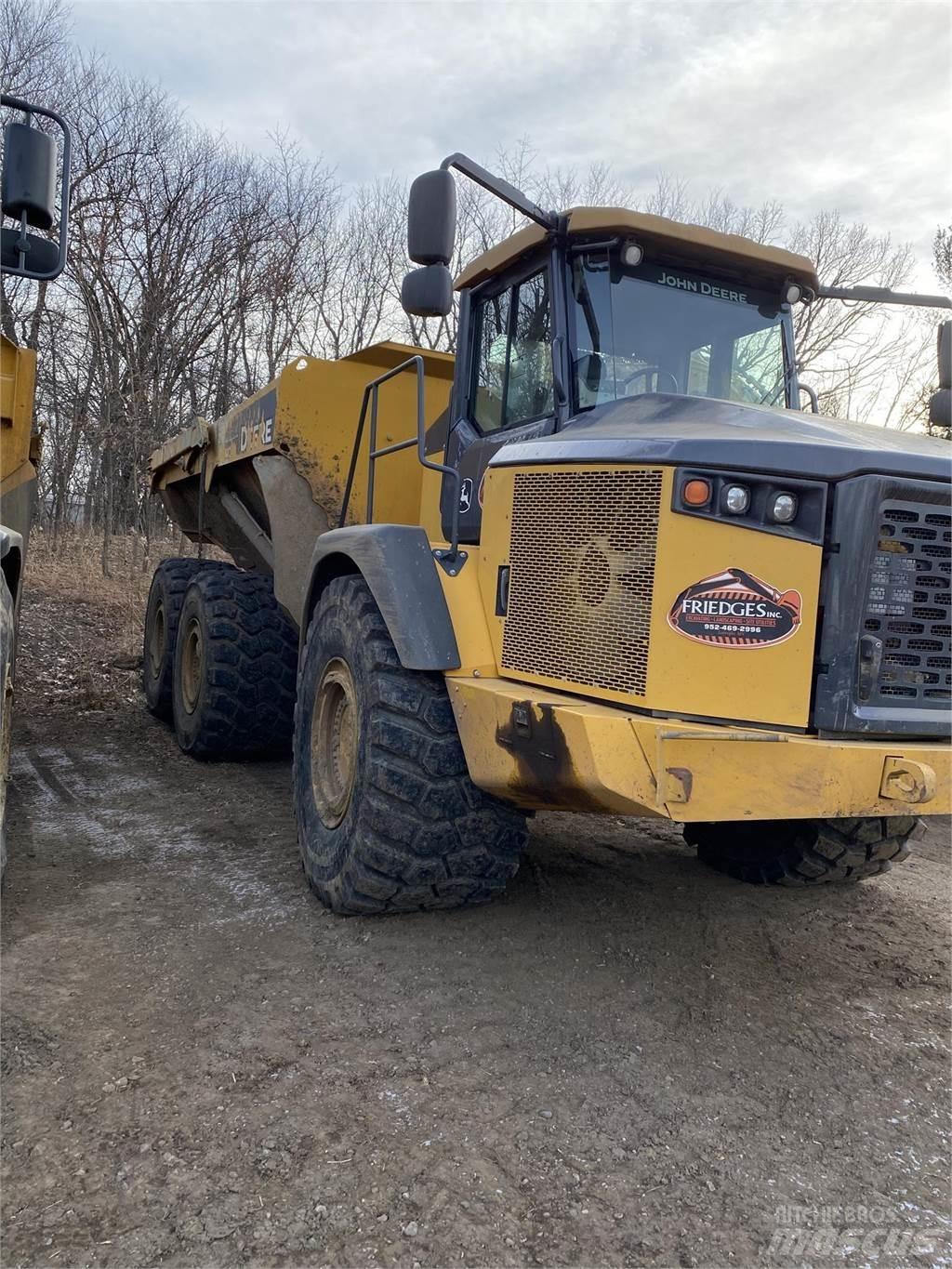 John Deere 410E Caminhões articulados