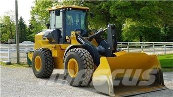 John Deere 524P Carregadeiras de rodas