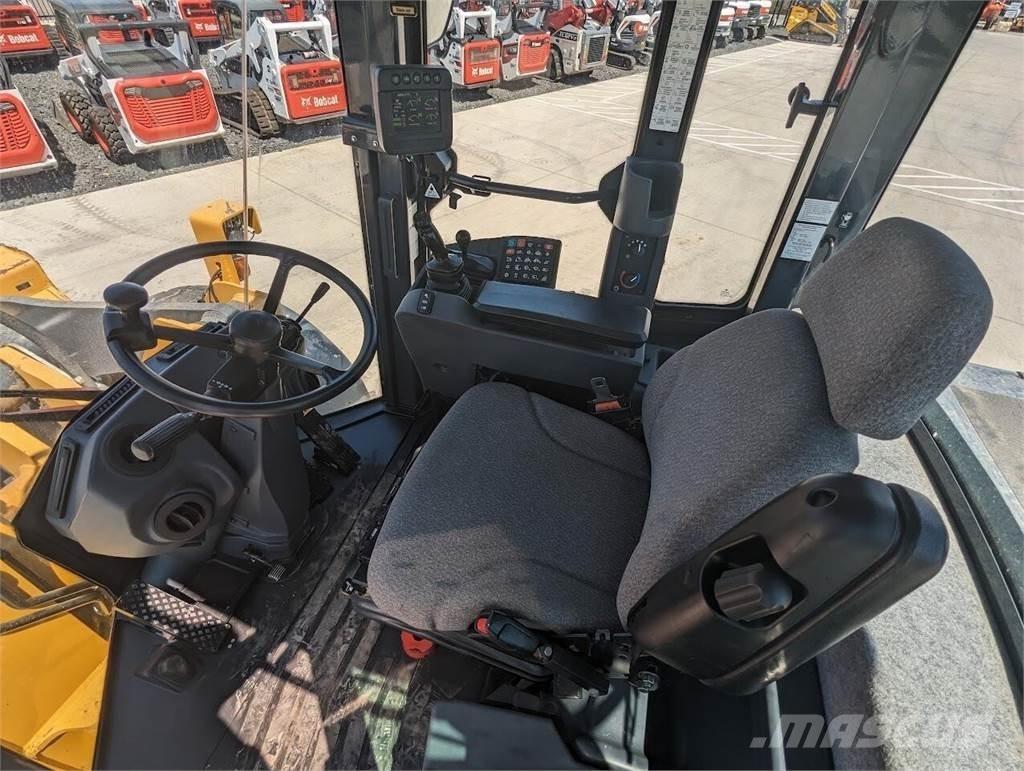 John Deere 644K Carregadeiras de rodas