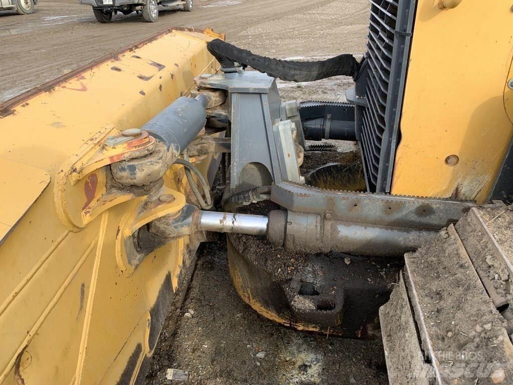 John Deere 750K LGP Dozers - Tratores rastos