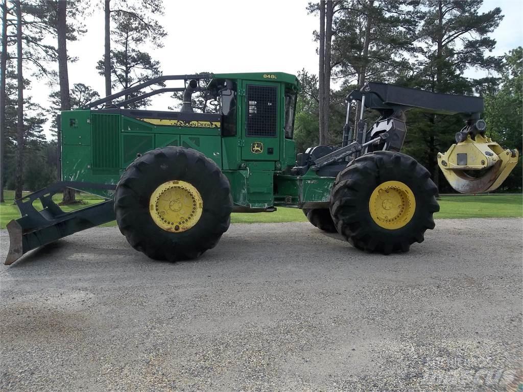 John Deere 848L Rechegadores