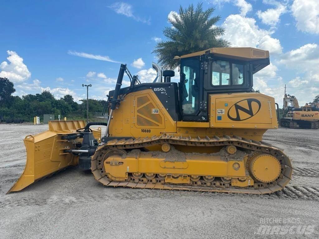 John Deere 850L WLT Dozers - Tratores rastos