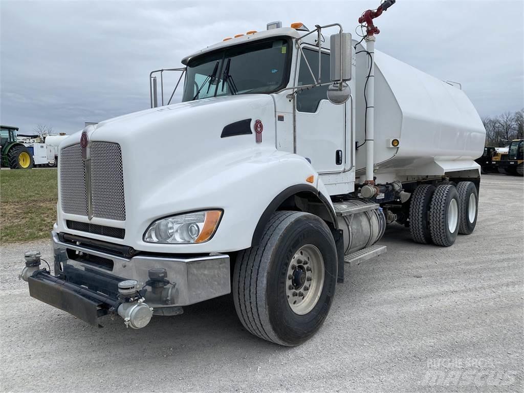 Kenworth T440 Auto-tanques