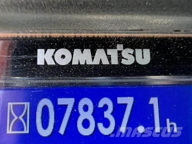 Komatsu D65PX-18 Dozers - Tratores rastos