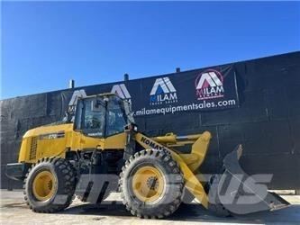 Komatsu WA270-8 Carregadeiras de rodas