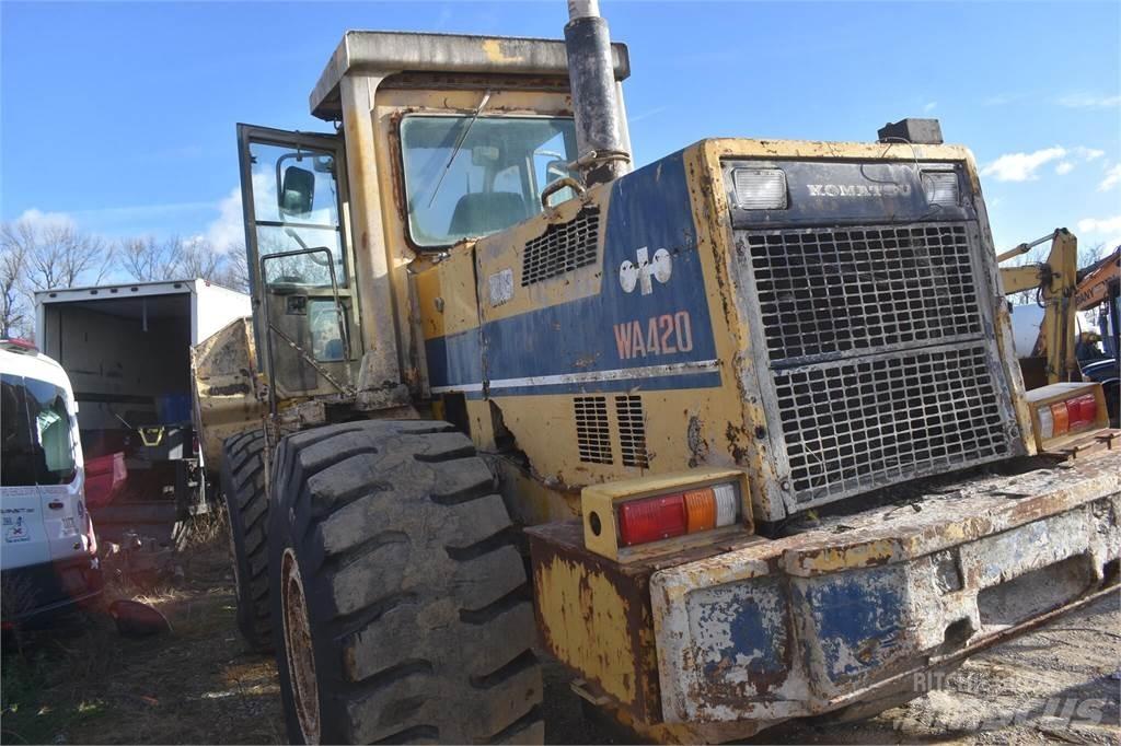 Komatsu WA420 Carregadeiras de rodas