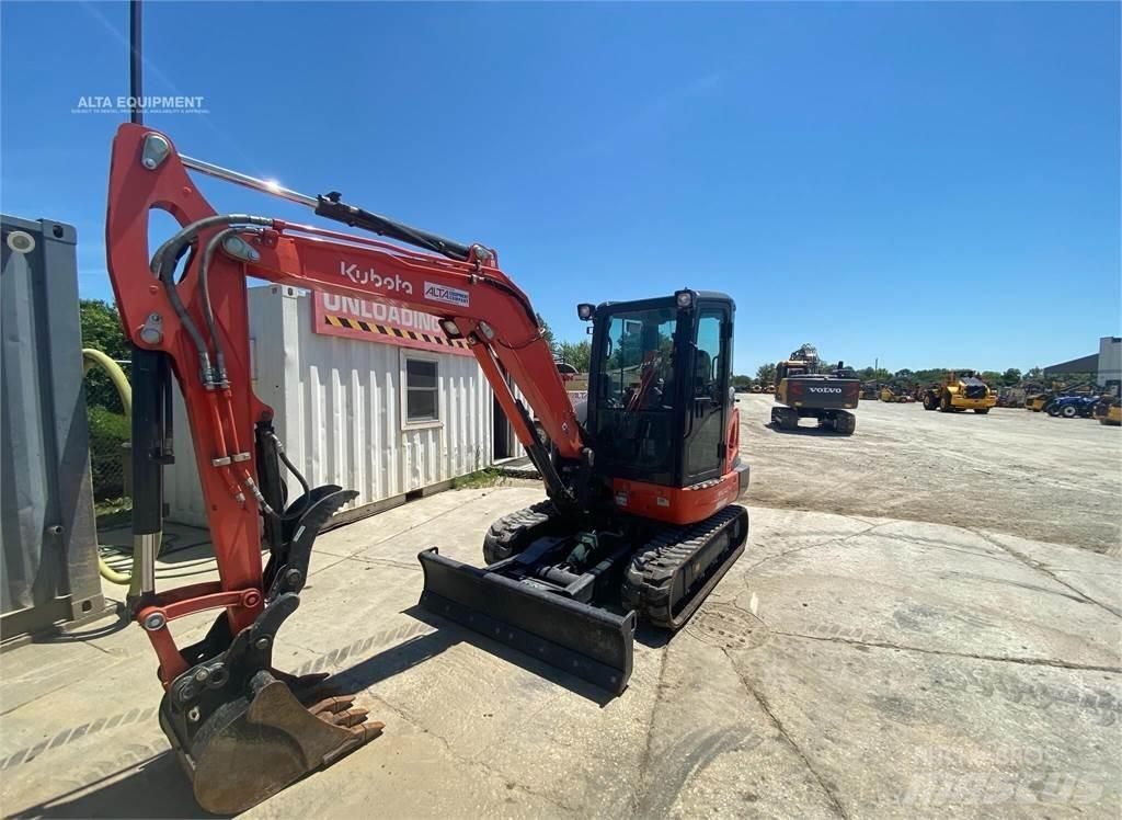Kubota KX040-4 Miniescavadeiras